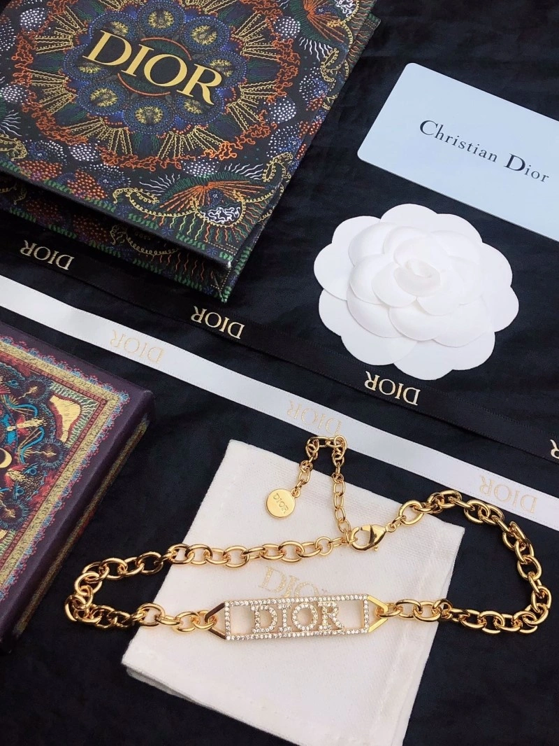Christian Dior Necklaces Durable 232446