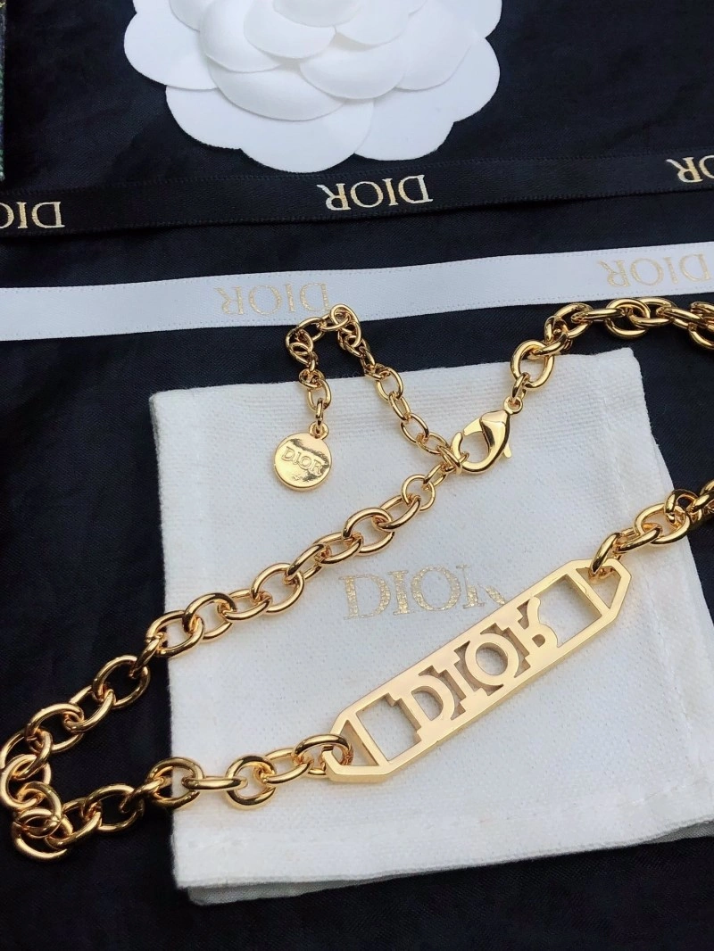 Christian Dior Necklaces Durable 232446
