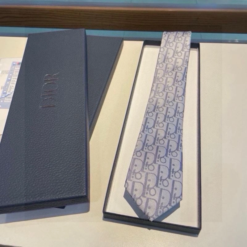 Christian Dior Neckties Compact 268992