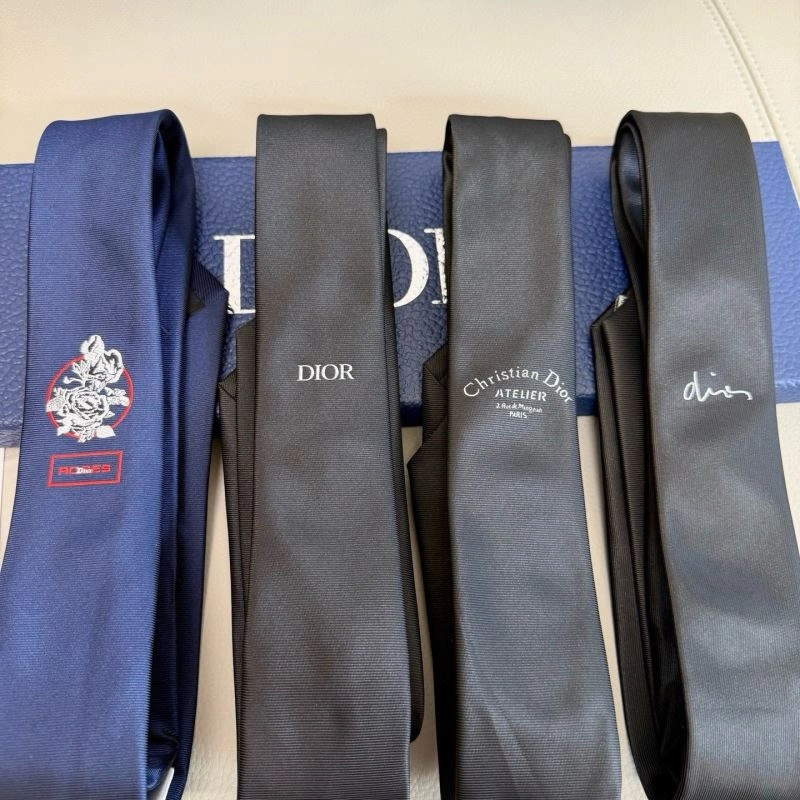 Sustainable Christian Dior Neckties 268972