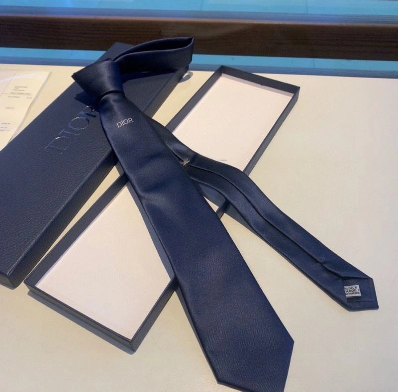 Breathable Christian Dior Neckties 268964