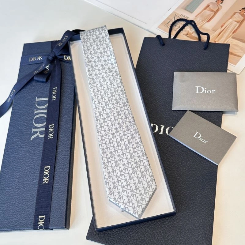 Supportive Christian Dior Neckties 268952
