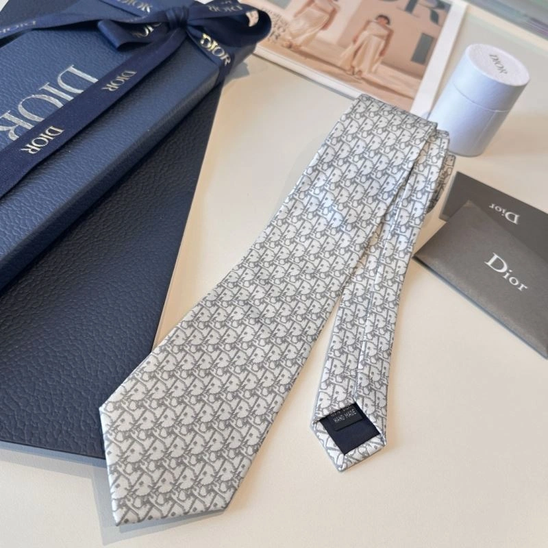 Supportive Christian Dior Neckties 268952