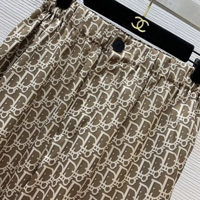 Sleek Christian Dior Nightwear 112187