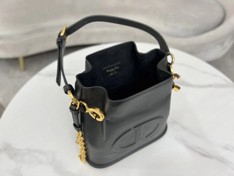 Trendsetting Christian Dior Other Bags 76319