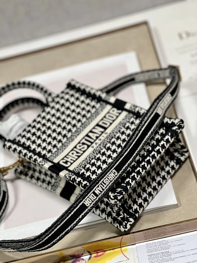 Chic Christian Dior Other Bags 76295