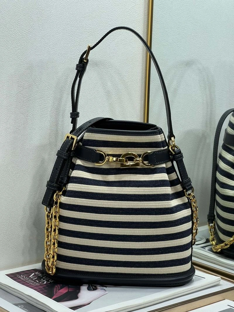 Snug Christian Dior Other Bags 76301