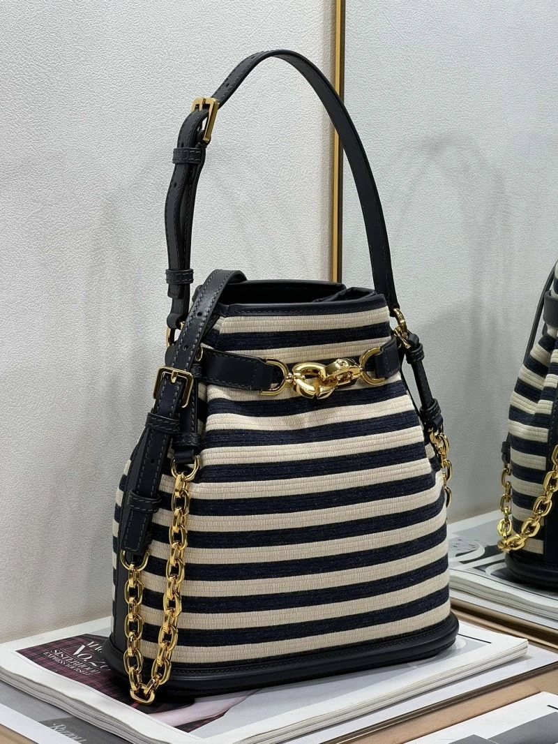 Snug Christian Dior Other Bags 76301