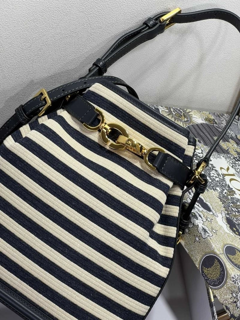 Snug Christian Dior Other Bags 76301