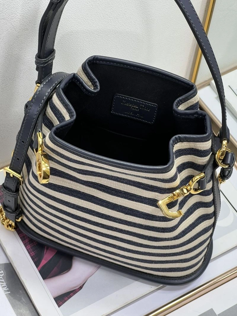 Snug Christian Dior Other Bags 76301