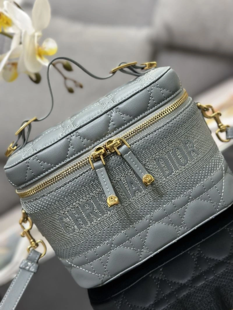 Snug Christian Dior Other Bags 76274