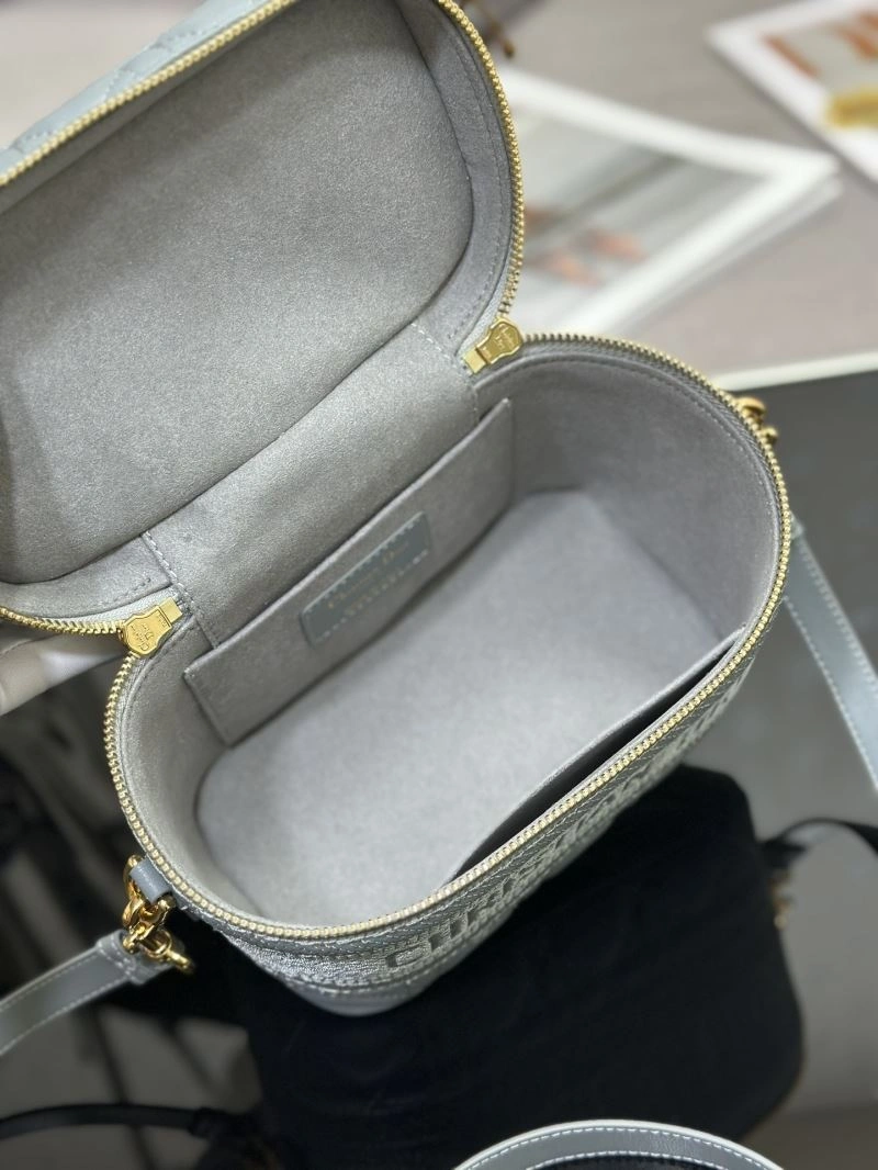 Snug Christian Dior Other Bags 76274