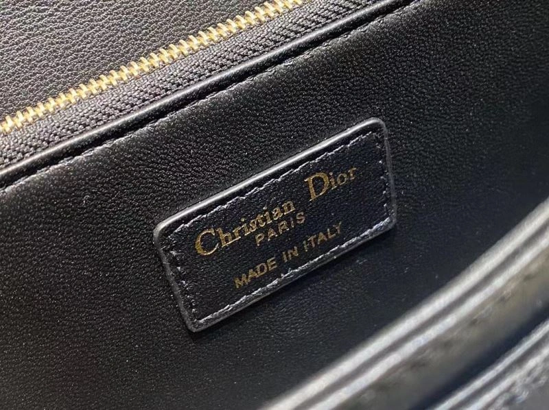 Effortless Christian Dior Other Bags 75868