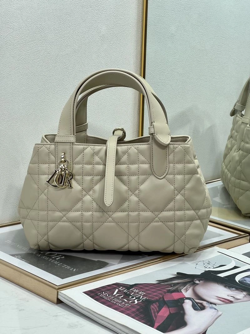 Cozy Christian Dior Other Bags 75856