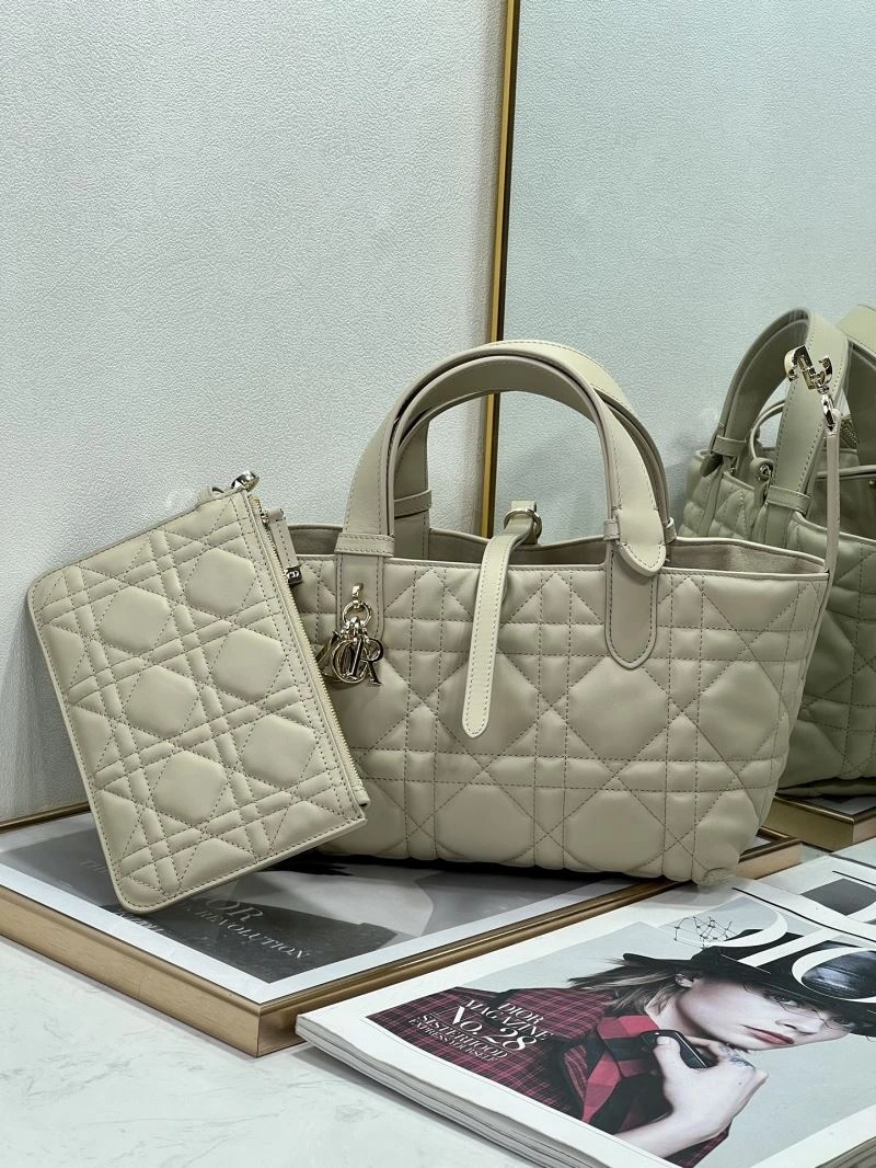 Cozy Christian Dior Other Bags 75856