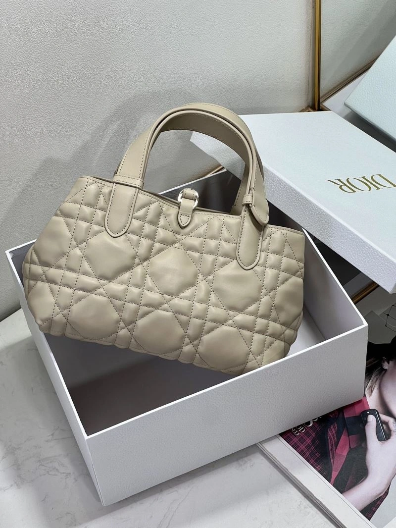 Cozy Christian Dior Other Bags 75856