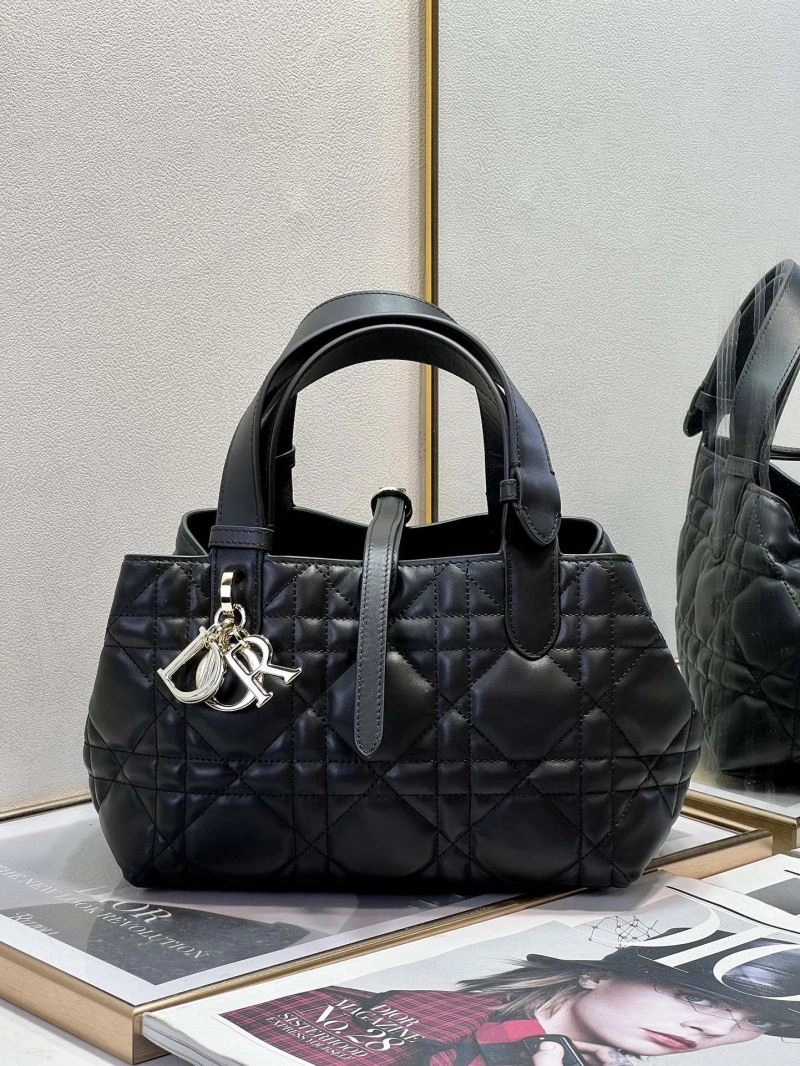 Trendy Christian Dior Other Bags 75852