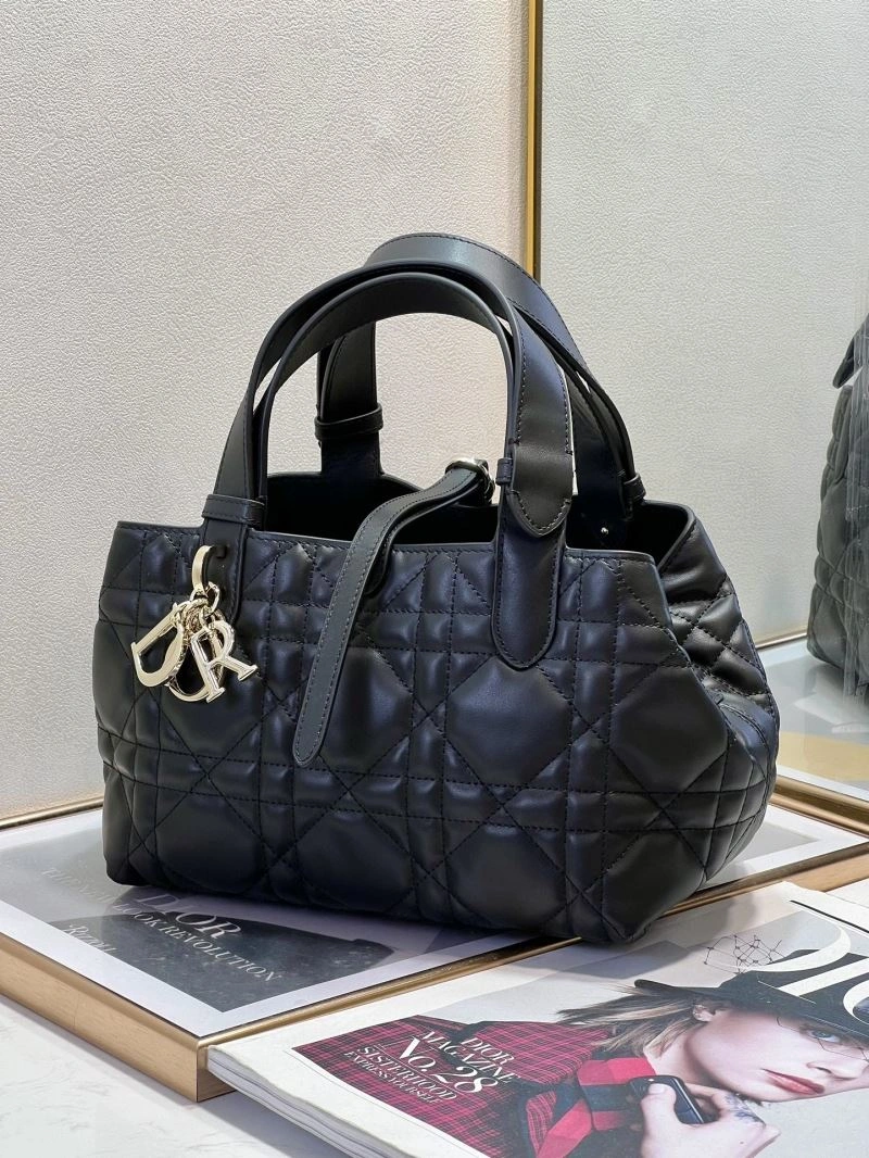 Trendy Christian Dior Other Bags 75852