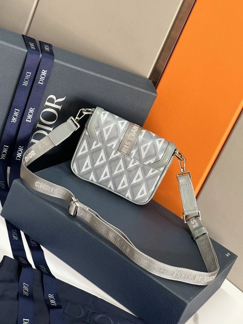 Bold Christian Dior Other Bags 75843