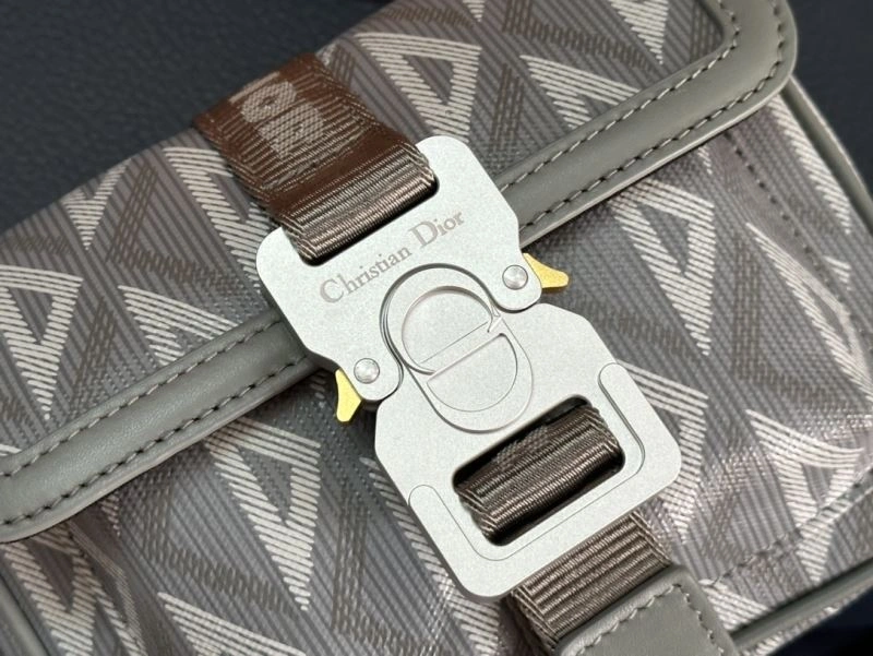 Bold Christian Dior Other Bags 75843