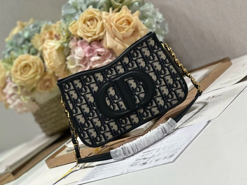 Christian Dior Other Bags Compact 75823