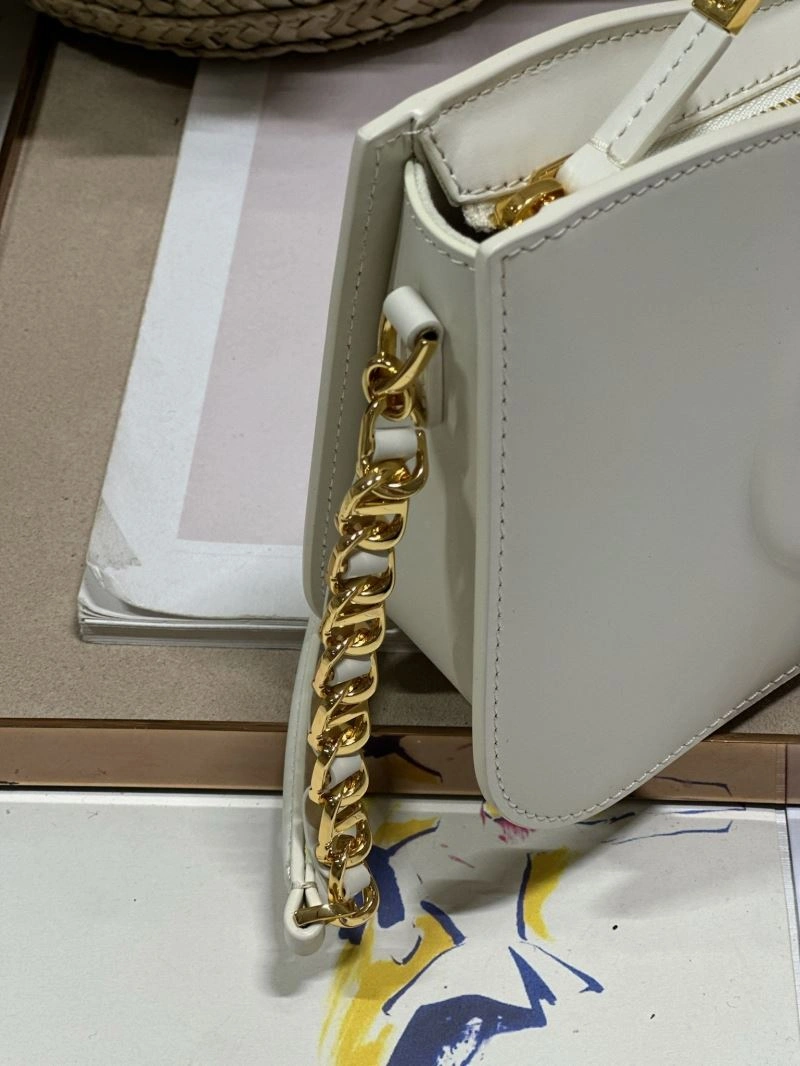 Effortless Christian Dior Other Bags 75834
