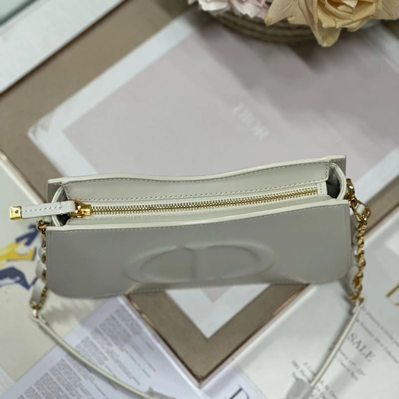 Effortless Christian Dior Other Bags 75834