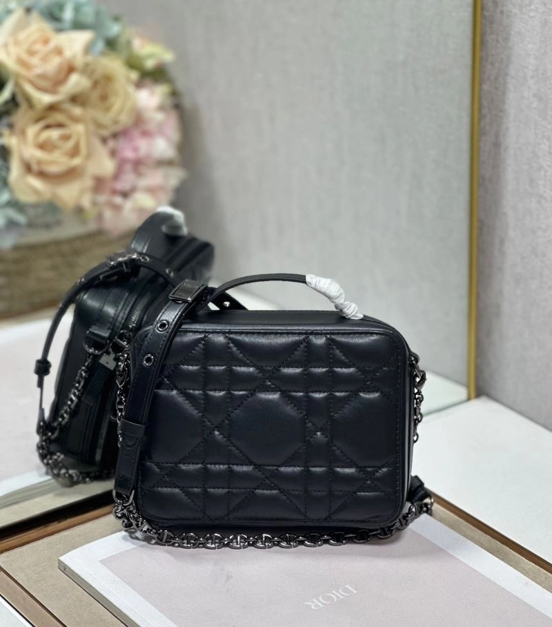 EyeCatching Christian Dior Other Bags 75832