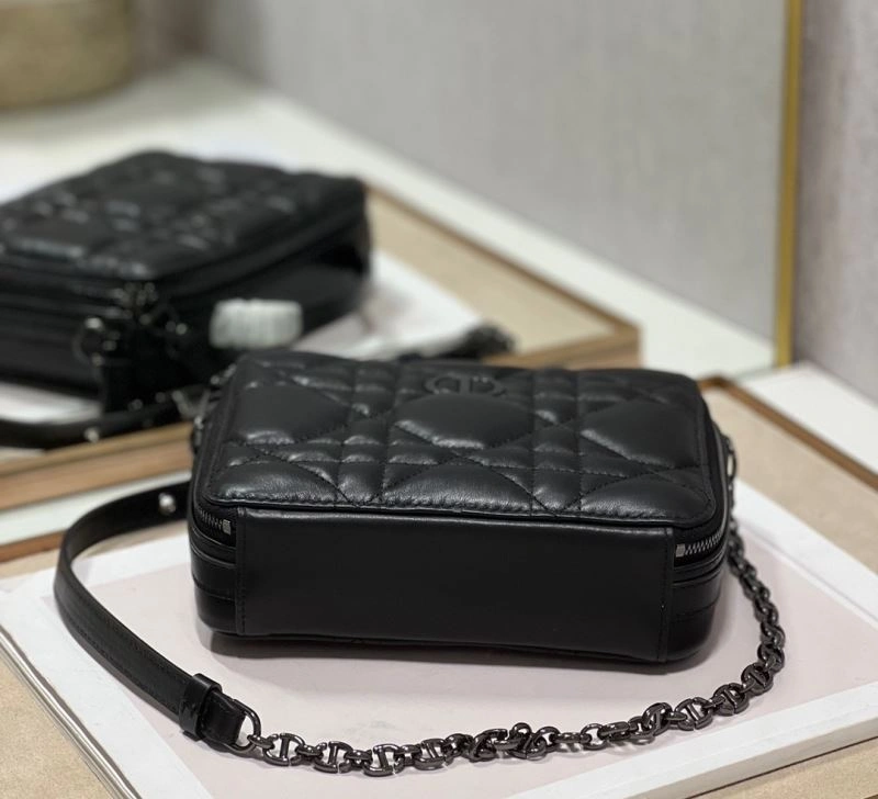 EyeCatching Christian Dior Other Bags 75832