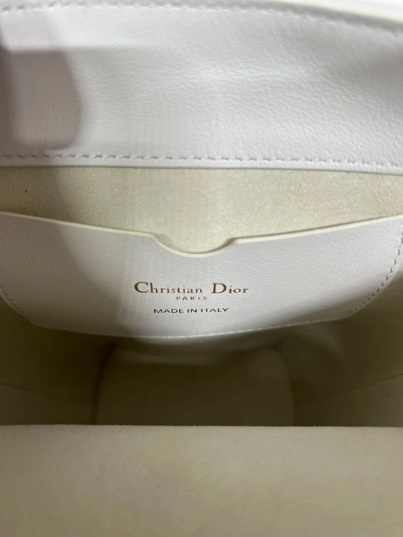 Vibrant Christian Dior Other Bags 75821