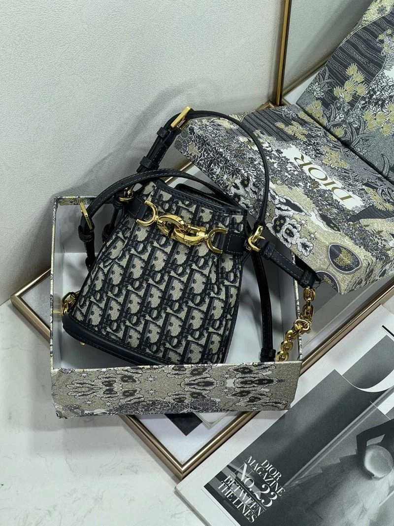 Unique Christian Dior Other Bags 75771
