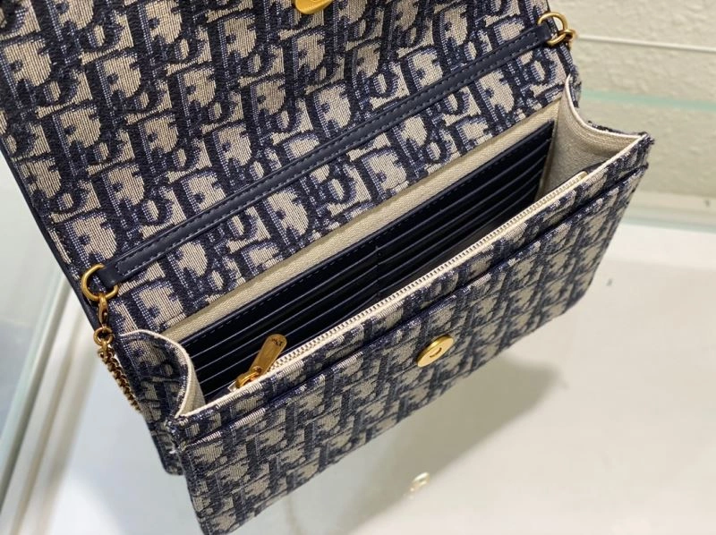 Versatile Christian Dior Other Bags 75762