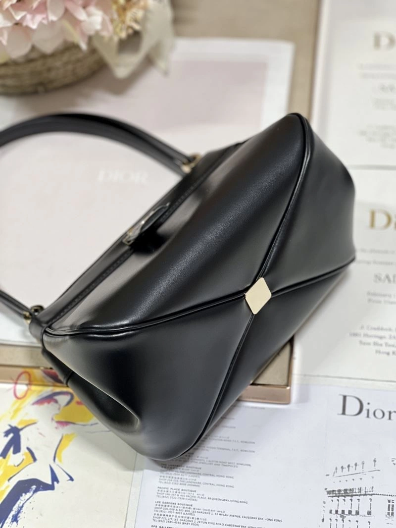Bold Christian Dior Other Bags 75749