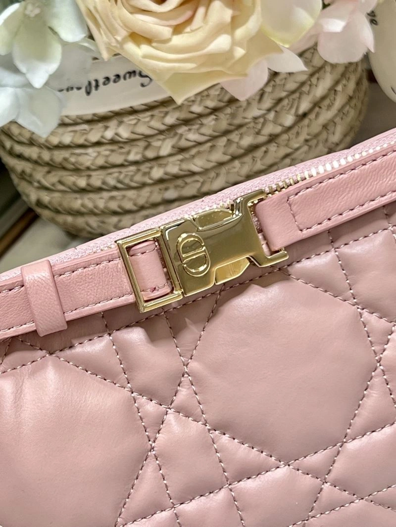Versatile Christian Dior Other Bags 75728