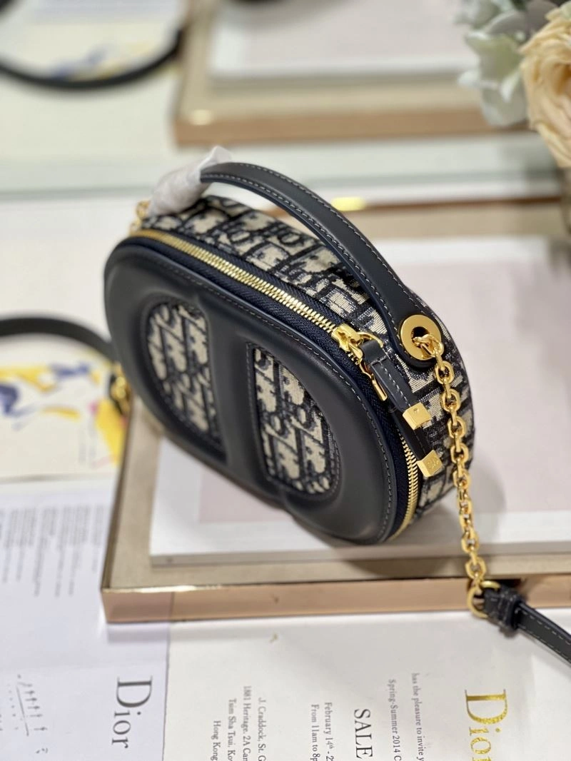 Sophisticated Christian Dior Other Bags 75718