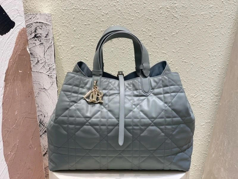 Christian Dior Other Bags Vibrant 75720