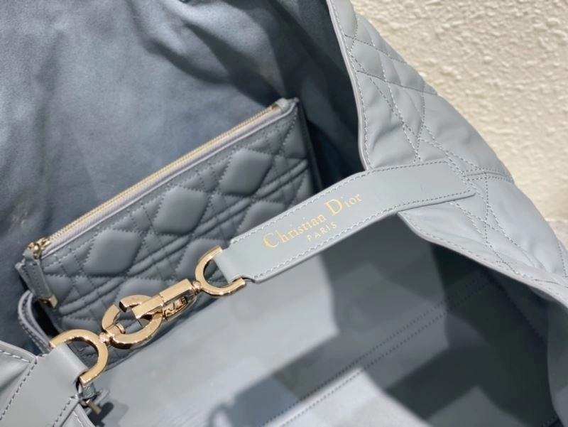 Christian Dior Other Bags Vibrant 75720