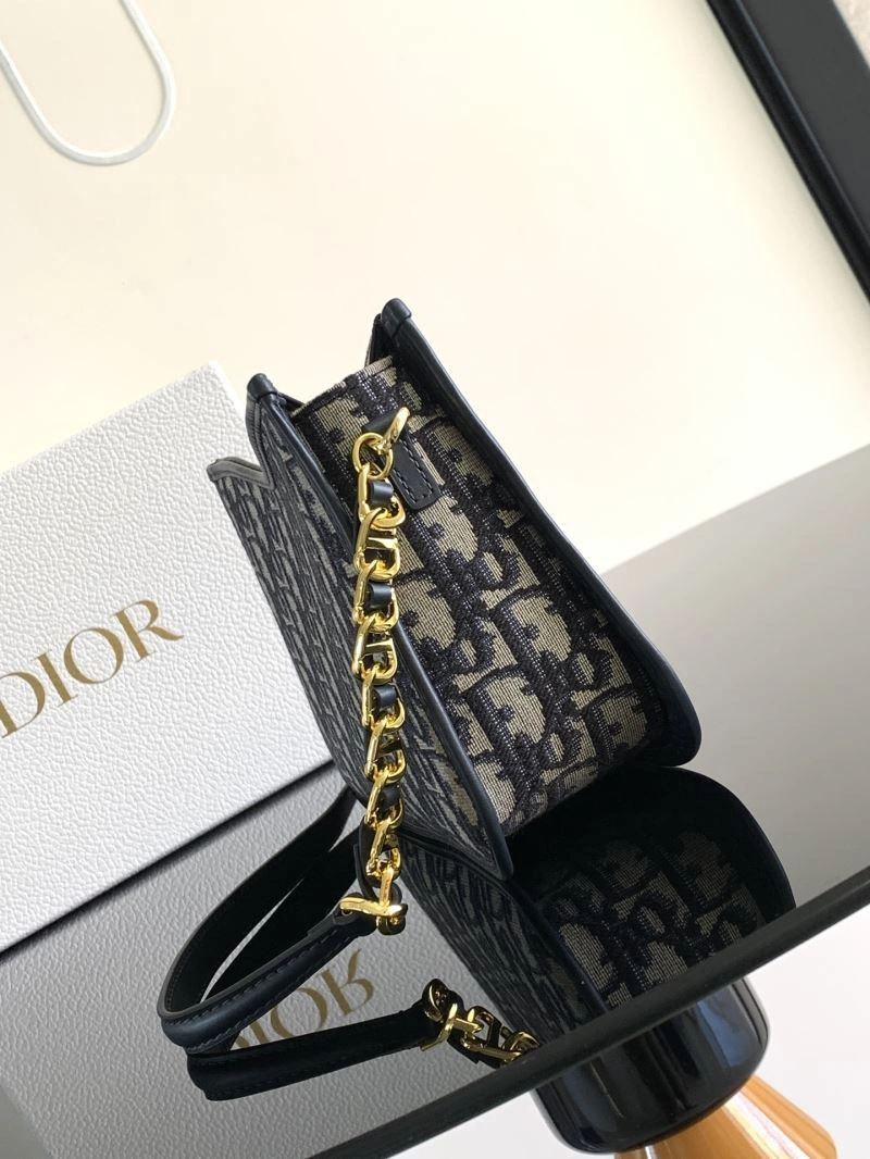 Unique Christian Dior Other Bags 74053