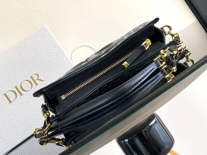 Unique Christian Dior Other Bags 74053