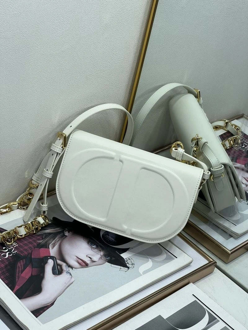 Vibrant Christian Dior Other Bags 74034