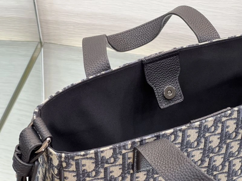 WrinkleFree Christian Dior Other Bags 73982