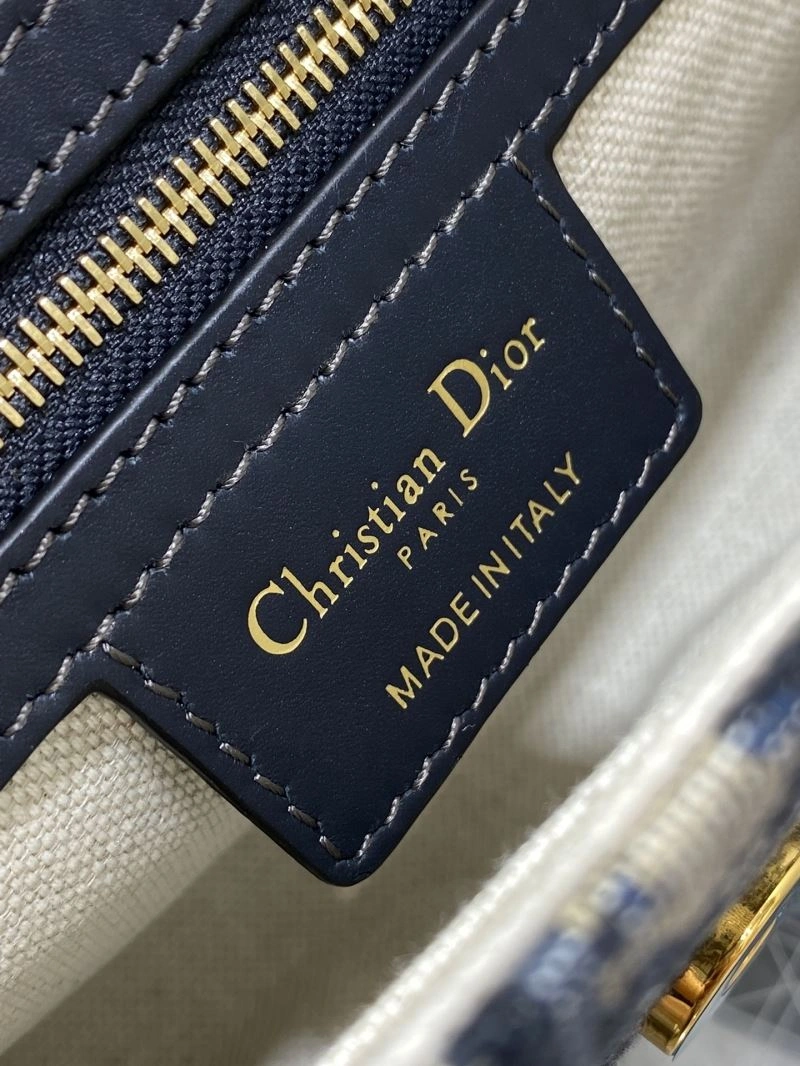 Christian Dior Other Bags Trendsetting 73983