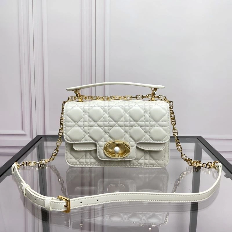 Stylish Christian Dior Other Bags 73957