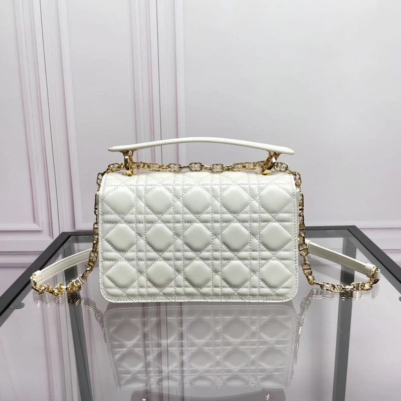 Stylish Christian Dior Other Bags 73957