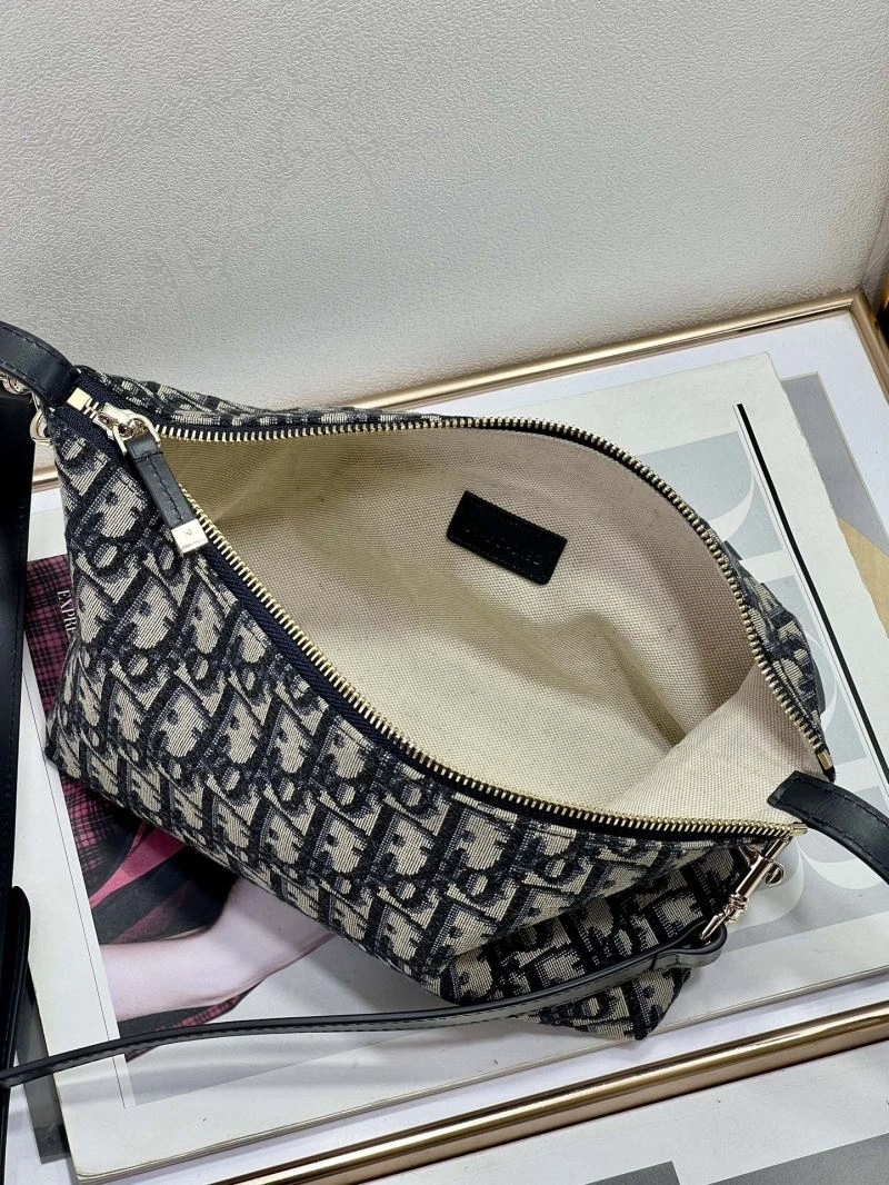 Vibrant Christian Dior Other Bags 73959