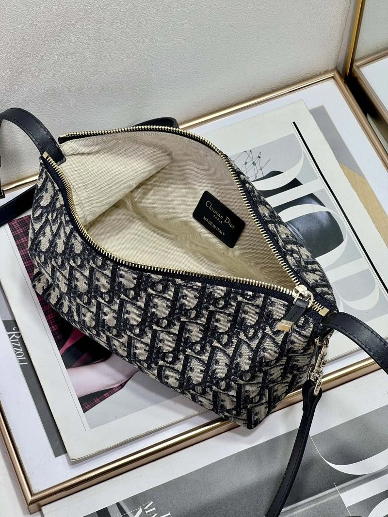 Vibrant Christian Dior Other Bags 73959