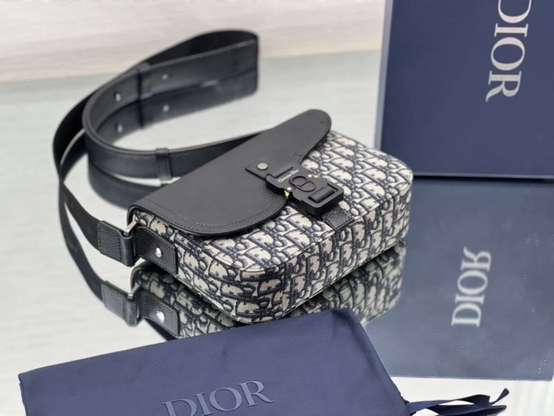 Efficient Christian Dior Other Bags 70782