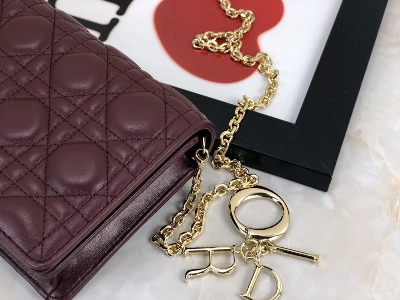 Bold Christian Dior Other Bags 70780