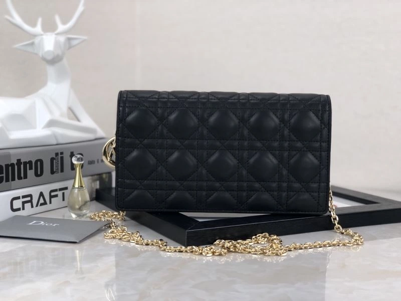 Trendsetting Christian Dior Other Bags 70827
