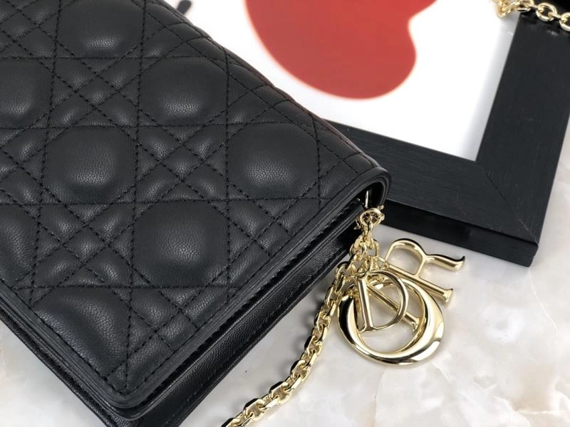 Trendsetting Christian Dior Other Bags 70827